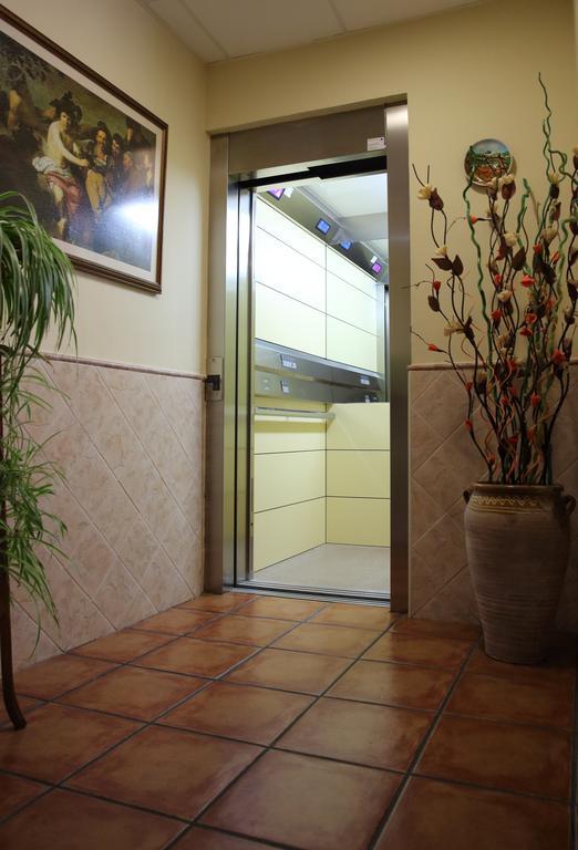 Hostal Palomares Салобренья Екстер'єр фото